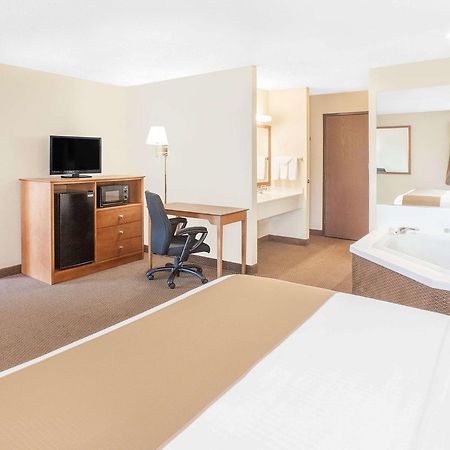 Baymont By Wyndham Port Huron Luaran gambar