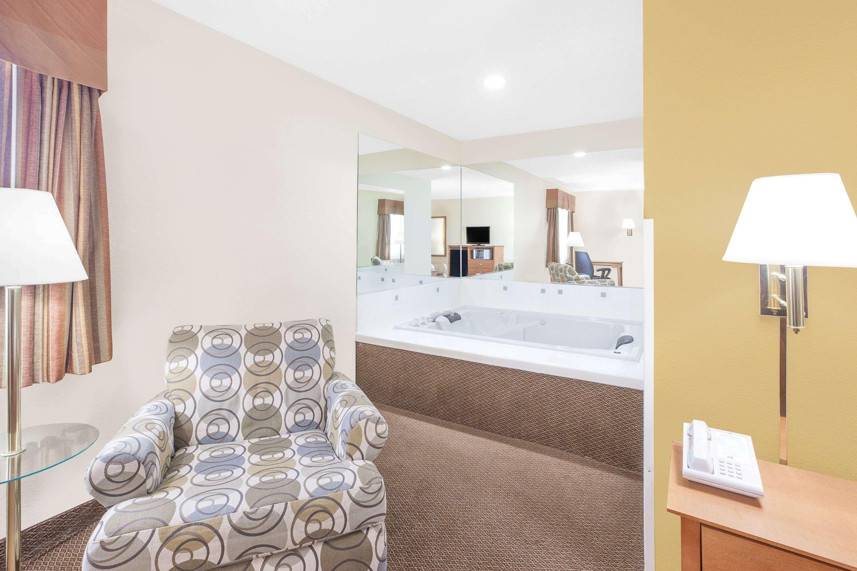 Baymont By Wyndham Port Huron Luaran gambar